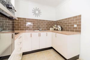 KITCHEN- click for photo gallery